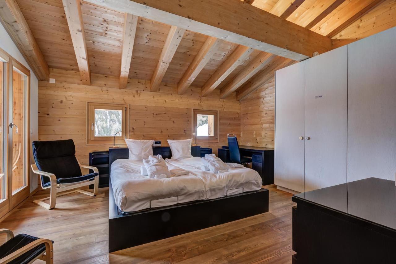 Chalet Flocon De Neige - Jacuzzi - Sauna La Tzoumaz Bagian luar foto