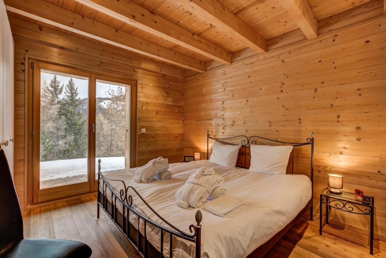 Chalet Flocon De Neige - Jacuzzi - Sauna La Tzoumaz Bagian luar foto
