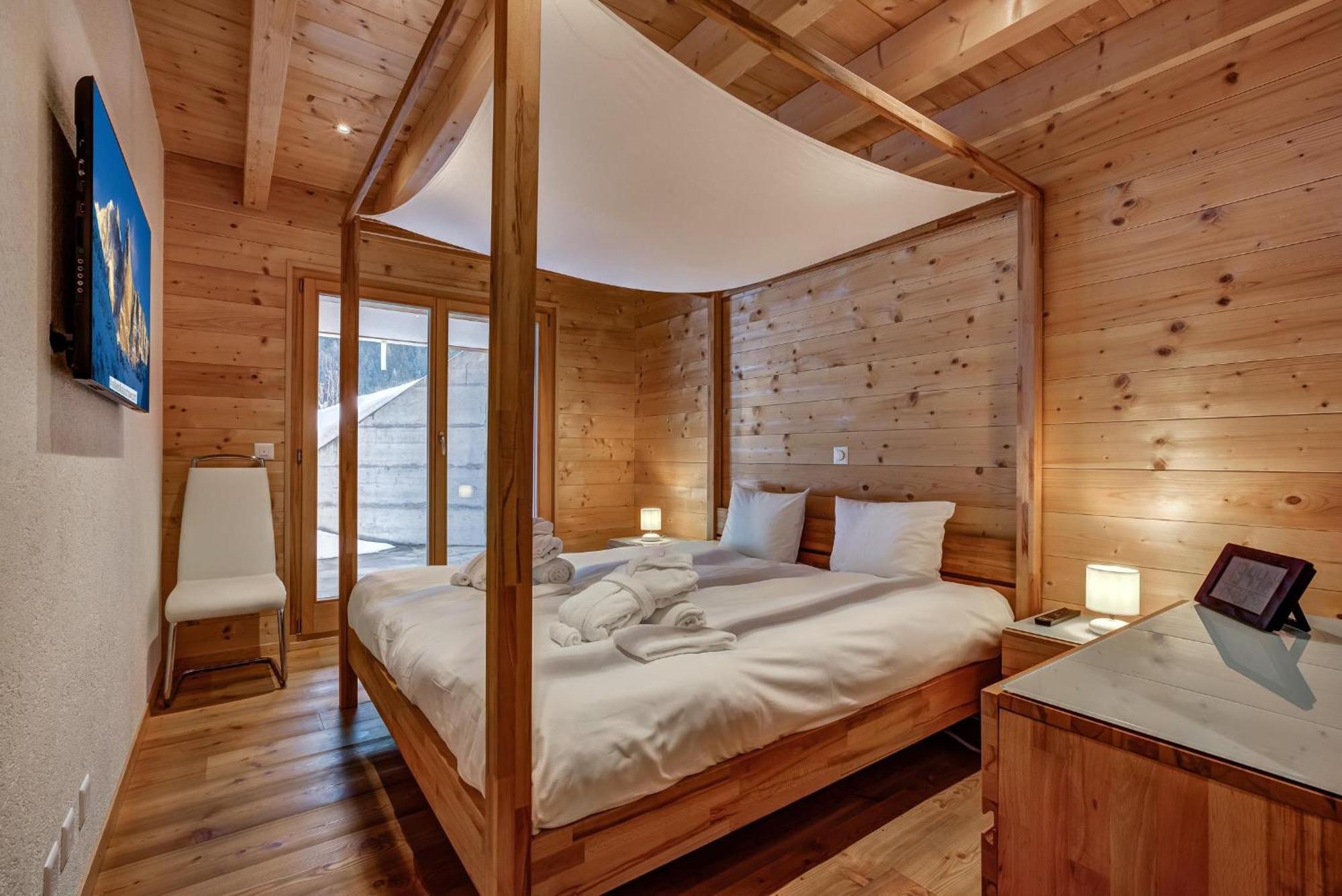 Chalet Flocon De Neige - Jacuzzi - Sauna La Tzoumaz Bagian luar foto